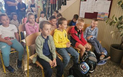 1.DAN U ŠKOLI PROTEKAO U ZNAKU NOVIH PRVAŠIĆA – SRETNO SVIMA U NOVOJ ŠKOLSKOJ GODINI