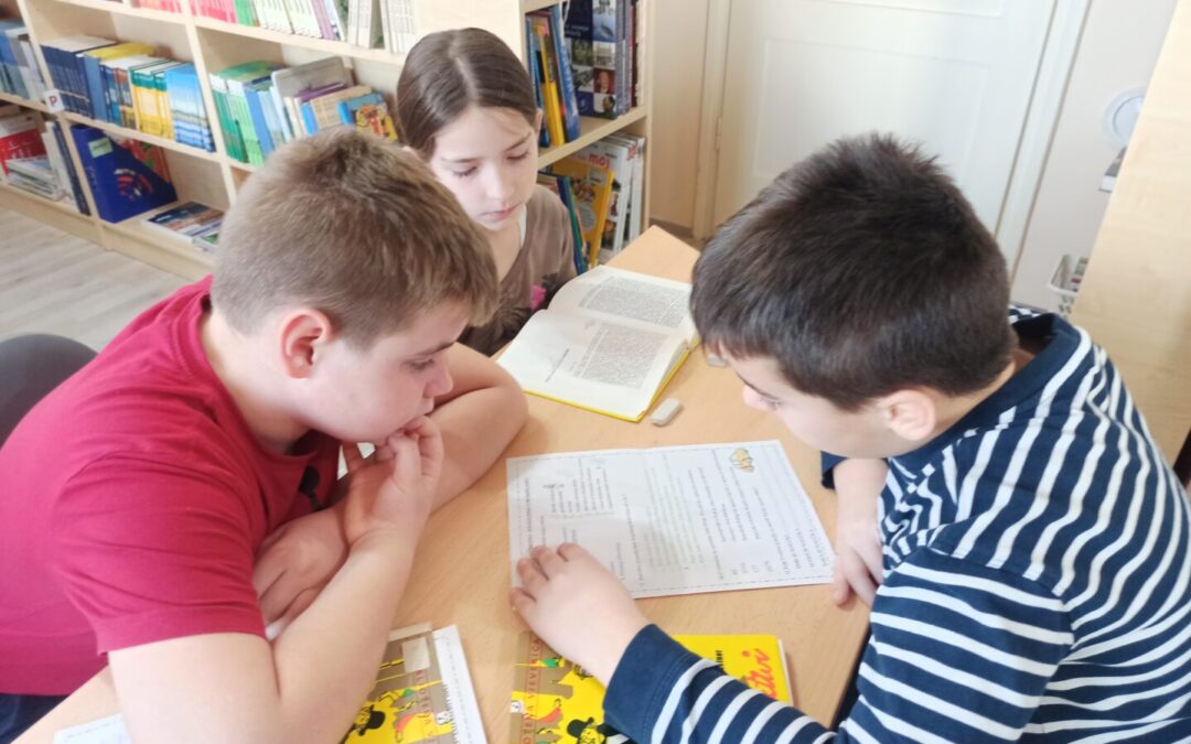 DETEKTIVSKA POTRAGA U KNJIŽNICI