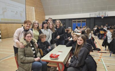 NAŠI UČENICI SUDJELOVALI NA MEĐUŠKOLSKOM KVIZU U KOPRIVNICI